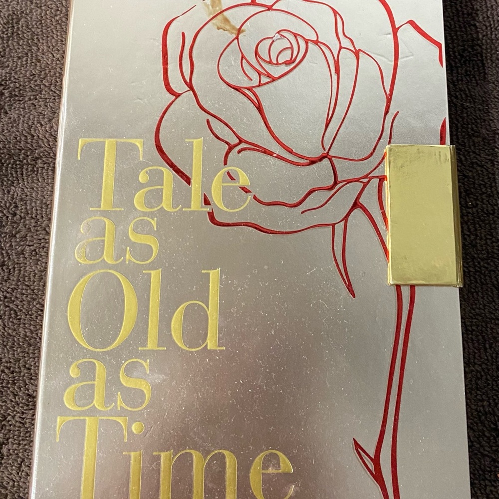 limited edition pallet from Disney Beauty and the Beast.